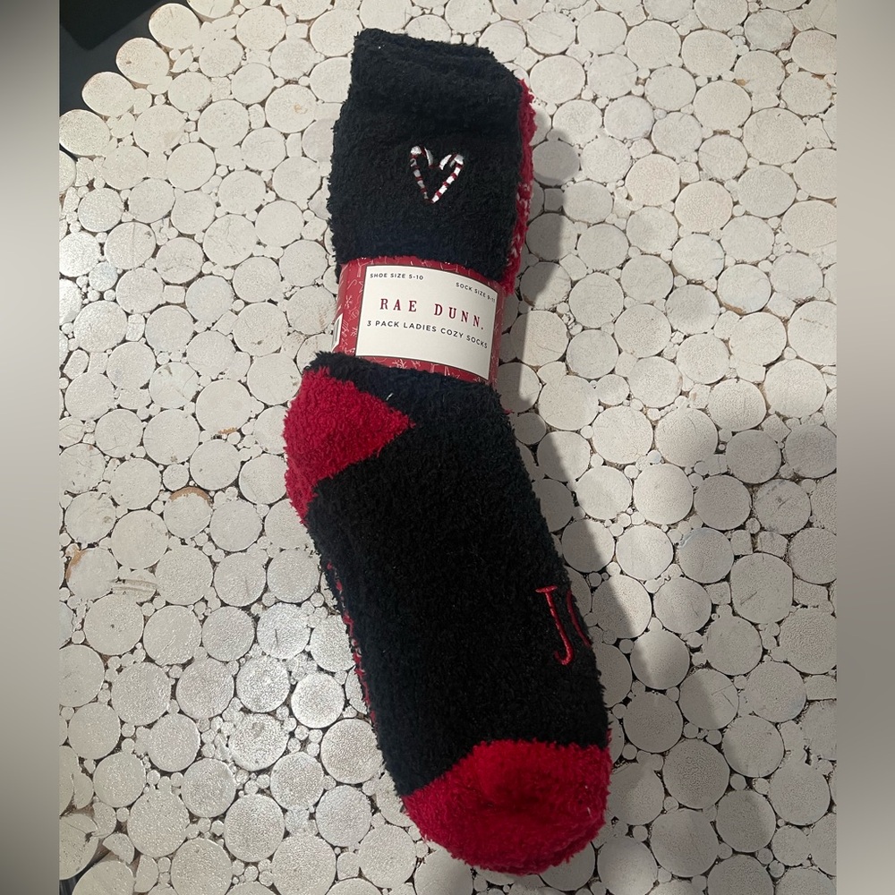 Rae Dunn Christmas Ladies Cozy Socks ( 3 socks per pack) NWT